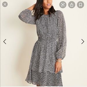 Ann Taylor smocked waist heart dress long sleeve 2